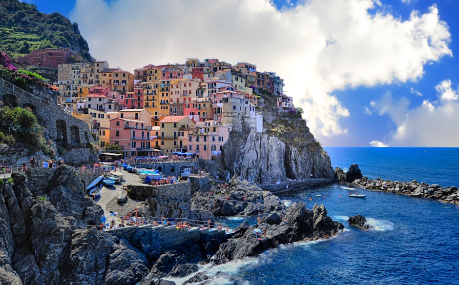 Vibrant houses in Manarola, Italy